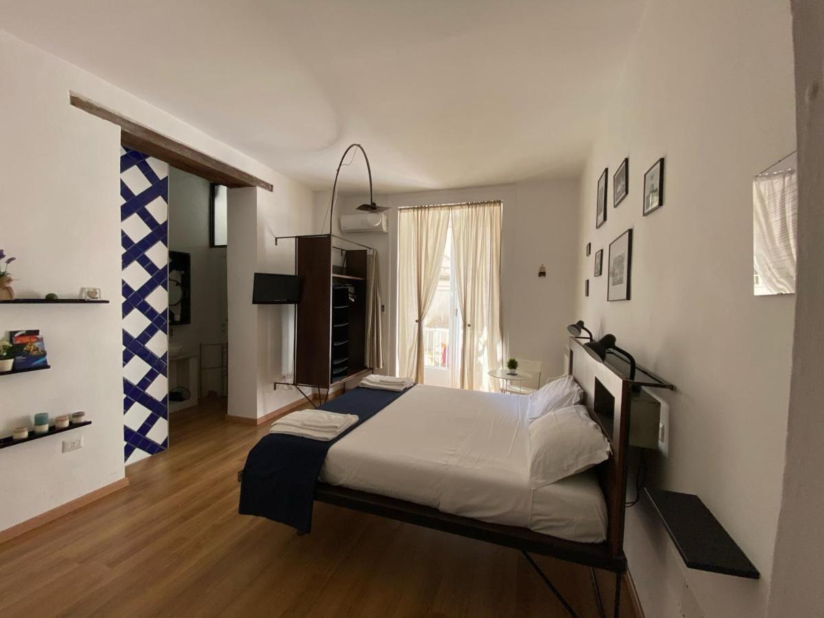 Per Amor Duomo Bed & Breakfast Napoli Bagian luar foto